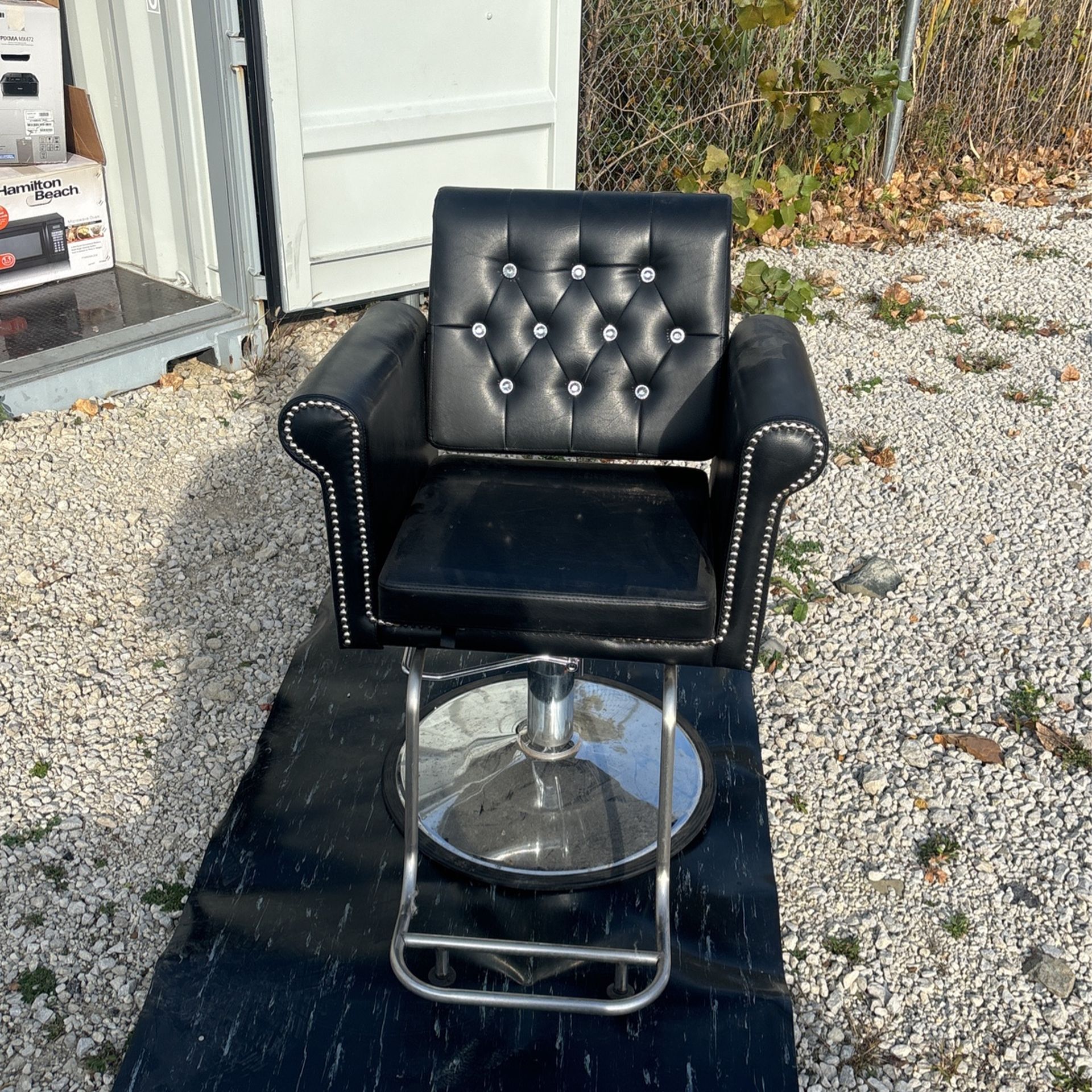 Salon Chair