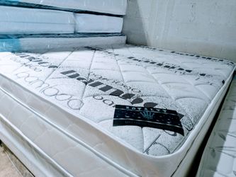 $200 queen pillow top mattress brand new free delivery same day