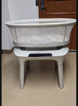 4 Moms Bassinet For Infants