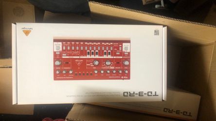 Behringer TD-3-RD Analog Bass Line Synthesizer