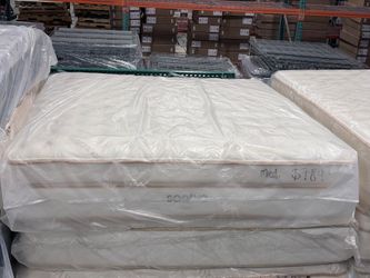 Sale! King Mattress Saatva Classic