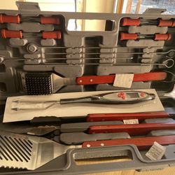 Grilling Tool Set