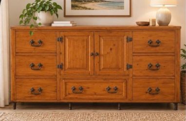 Dresser / Credenza