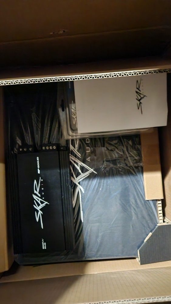 single 12" skar audio subwoofer