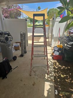 Step ladder 6ft fiberglass
