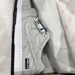 Nike SB Dunk Low Kirkland Size 13 Men