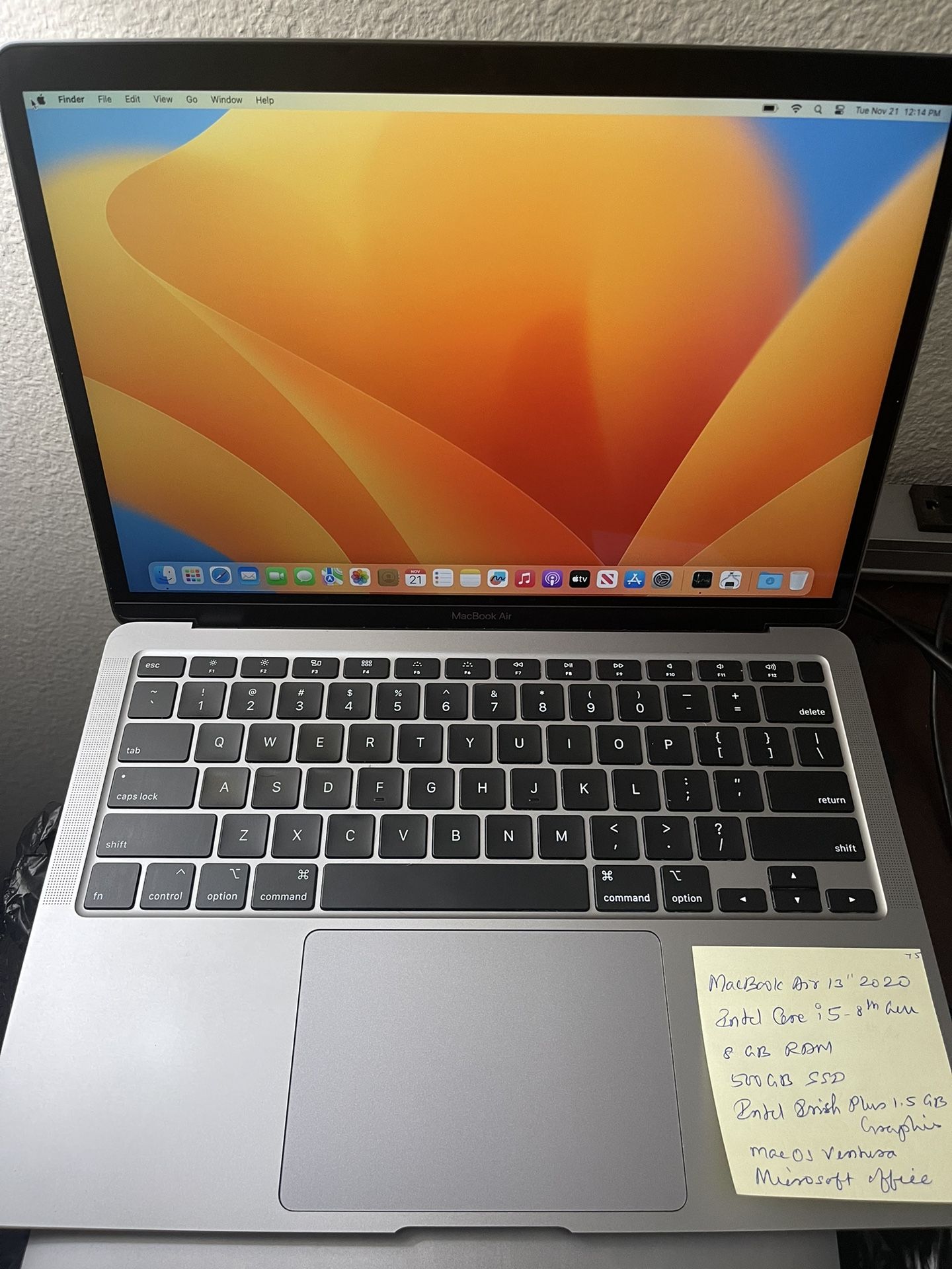 Apple A2179 MacBook Air 2020 13.3" Intel i5-1030NG7 8GB RAM 500GB SSD macOS Ventura, Office,Charger . In Excellent Working and Cosmetic Condition