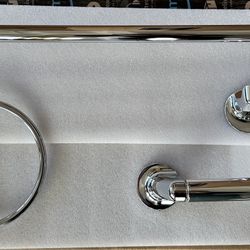 Bathroom accessories 