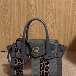 Michael Kors Carmen