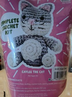 Complete Crochet Kit