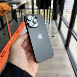 Apple iPhone 16 Pro 256GB AT&T/Cricket! 90 day warranty! We offer financing $60 down!