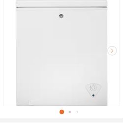 GE Garage Ready 5.1 cu. ft. Manual Defrost Chest Freezer in White