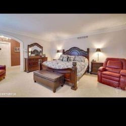 King Bedroom Set With Split King Adjustable Beds