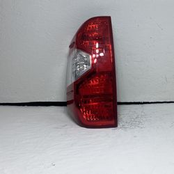 2014-2021 Toyota Tundra left tail light (1CC)