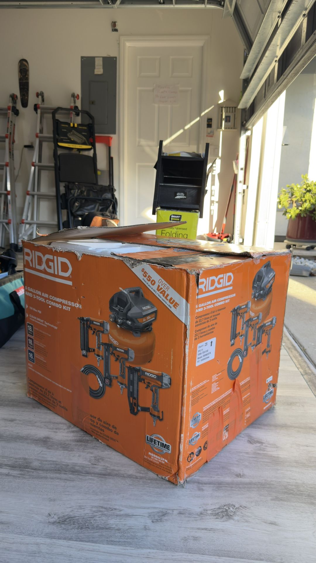 RIDGID 6-Gallon Air Compressor + 3-Tool Combo Kit (Brand New)