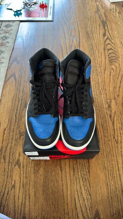 Used Men’s Air Jordan 1 Royal Size 9.5