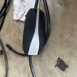 Tesla portable ev charger 