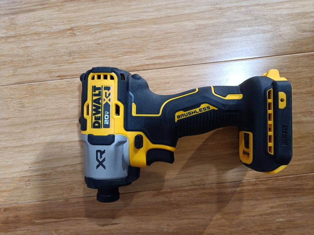 DeWalt Impact Driver XR