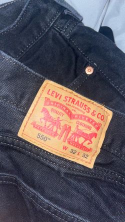 Black Levi pants size: W 32 L 32