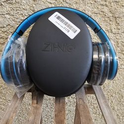 Blue Tooth Headphones 