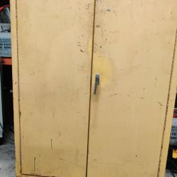 EAGLE FLAMMABLE SAFETY CABINET 45 GALLON 