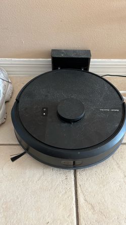 iRobot Roomba 105 Vac Auto Charging Robotic Vacuum Cleaner