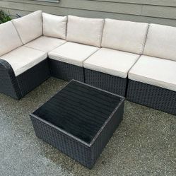 Fancy Rattan Sectional L With Coffee Table