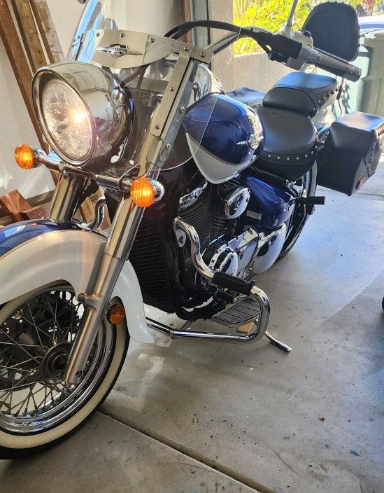 2012 Suzuki C50T Cruiser