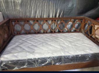 New Wood Lattice Design Daybed with Trundle Twin Size