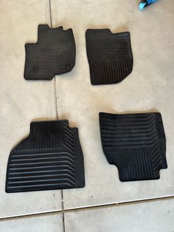2020 Chevrolet Silverado 2500HD OEM floor mats