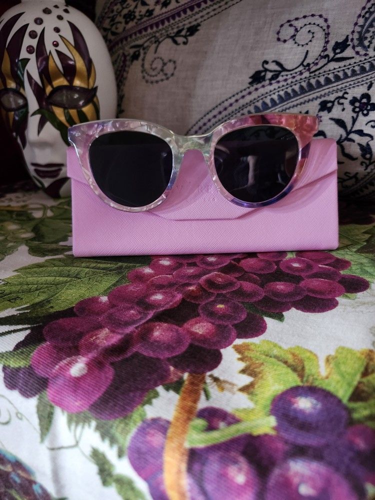 New, W/ Case, Prive Riveaux Women's Sunglasses