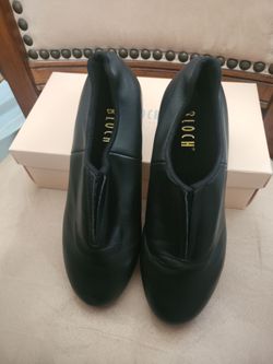 Bloch Blk Tap Shoes, Size 8