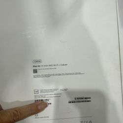 Apple iPad Air 13-inch