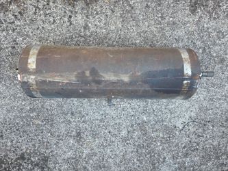 Air Tank - 27" x 8" - ≈6 gallons
