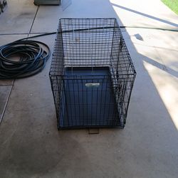 Dog kennel
