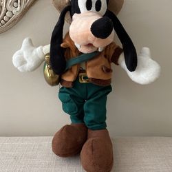Disney Goofie Doll 50th