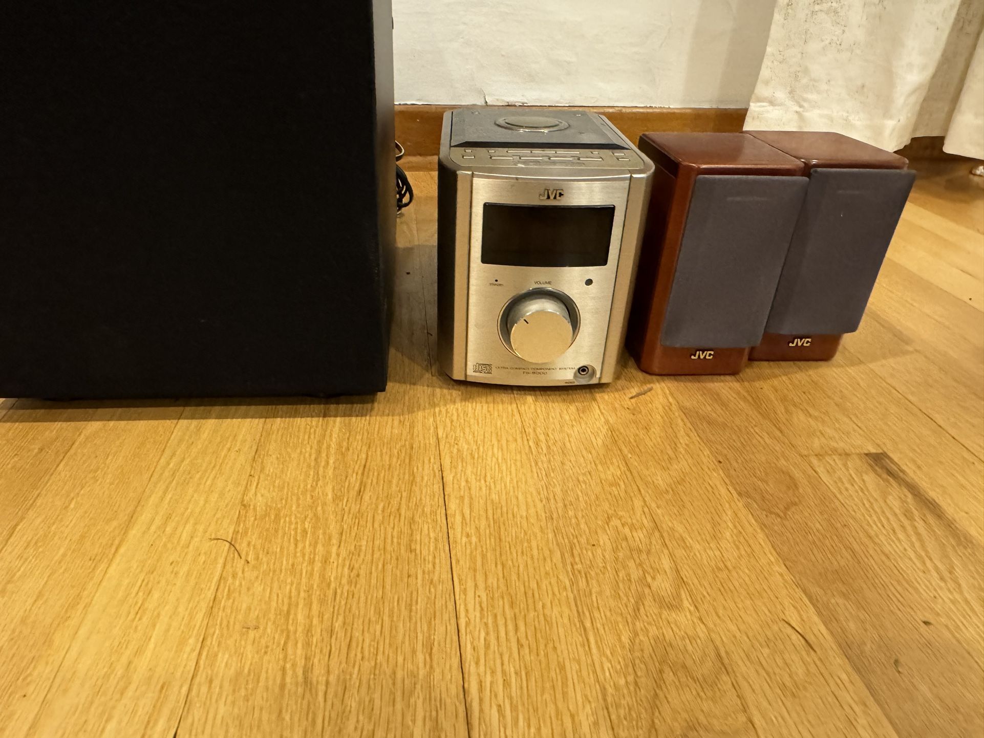 Old School JVC Slim Receiver, Two Speakers And A Subwoofer With A Remote
