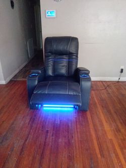 Ashley chair (recliner)