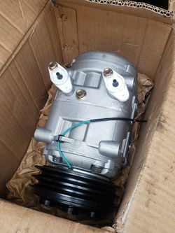 New A/C Compressor TM 31