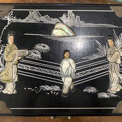 Antique Black Lacquer / Mother Of Pearl Jewelry Box