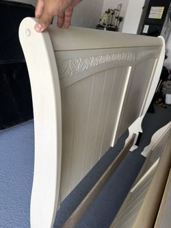 Bedroom Set Queen Mattress And Box spring Need Gone Today !!