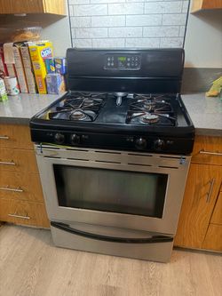 Black stainless Gas range stove and oven