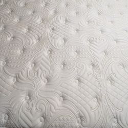 Aspen by Denver mattress 14 inch  King size mattress. Delivery available.