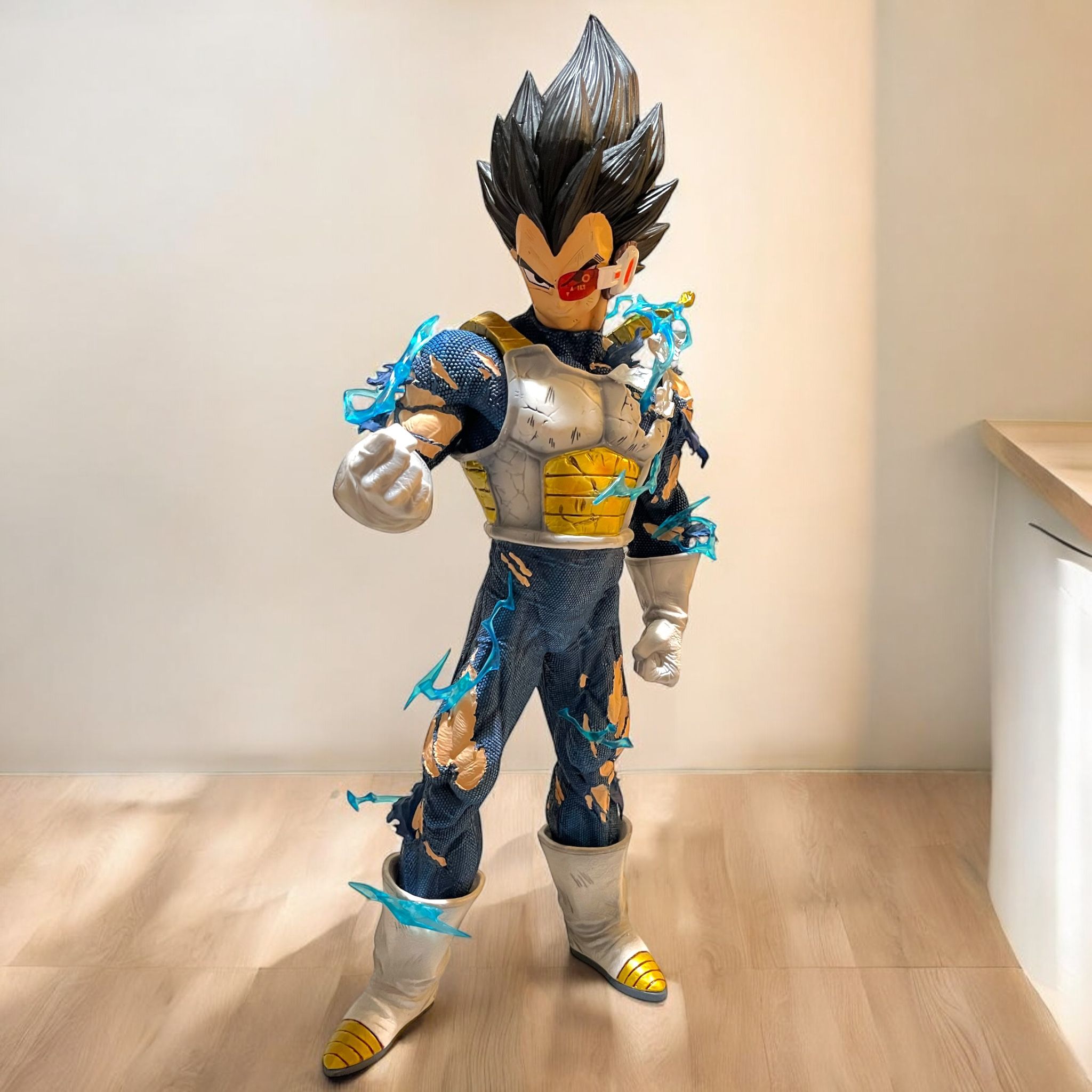DRAGON BALL: VEGETA PVC-QUALITY FIGURE (19IN)