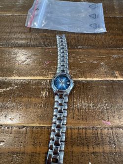 Women’s Fossil watch.