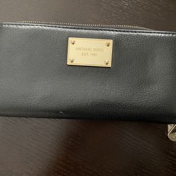 Black Michael Kors Wallet
