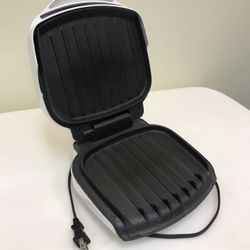 White George Foreman Lean Mean Fat Reducing Grilling Machine GR10A Champ Grill