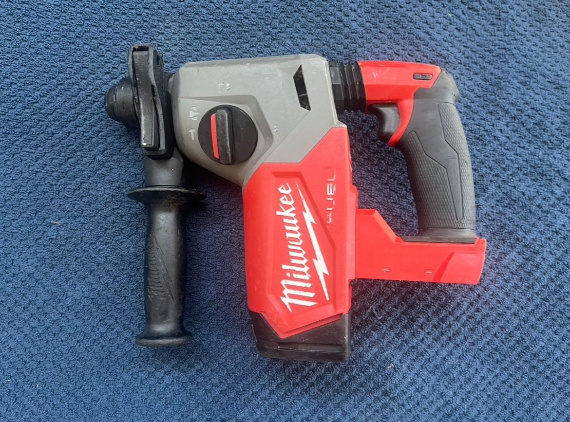 Milwaukee M18 FUEL Rotor Hammer ONE KEY