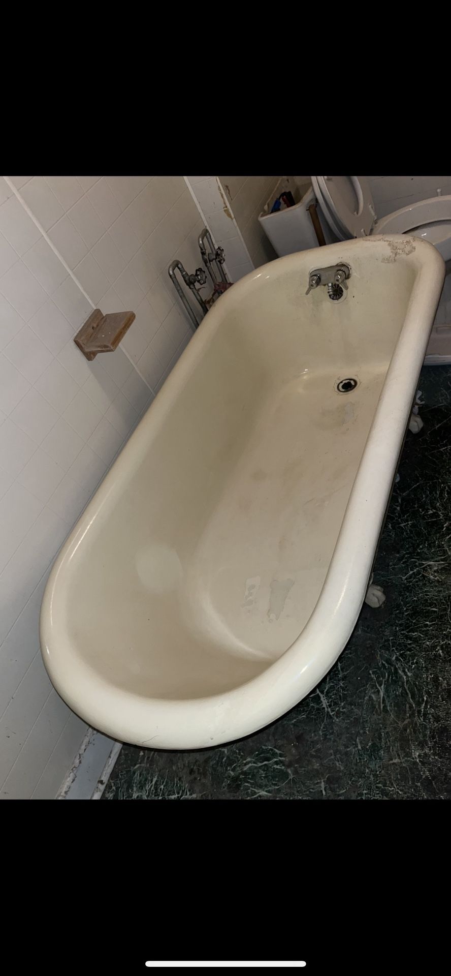 Classic Clawfoot Tub 