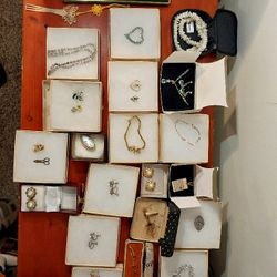 Miscellaneous Vintage Jewelry For Sale(Very Soon)